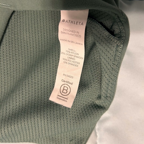 Athleta D-DD Hyper Focused Bra in Powervita (SMALL) - Picture 3 of 9